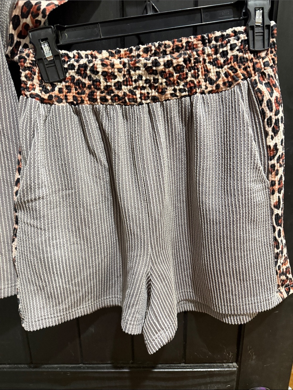 Ribbed Short short Set with Leopard Trim - Taupe - Picture 2 of 4
